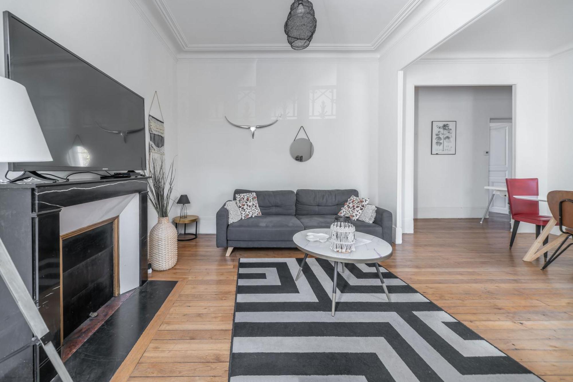 Residence Epinat II - Appartements Centre - Parking فيشي الغرفة الصورة