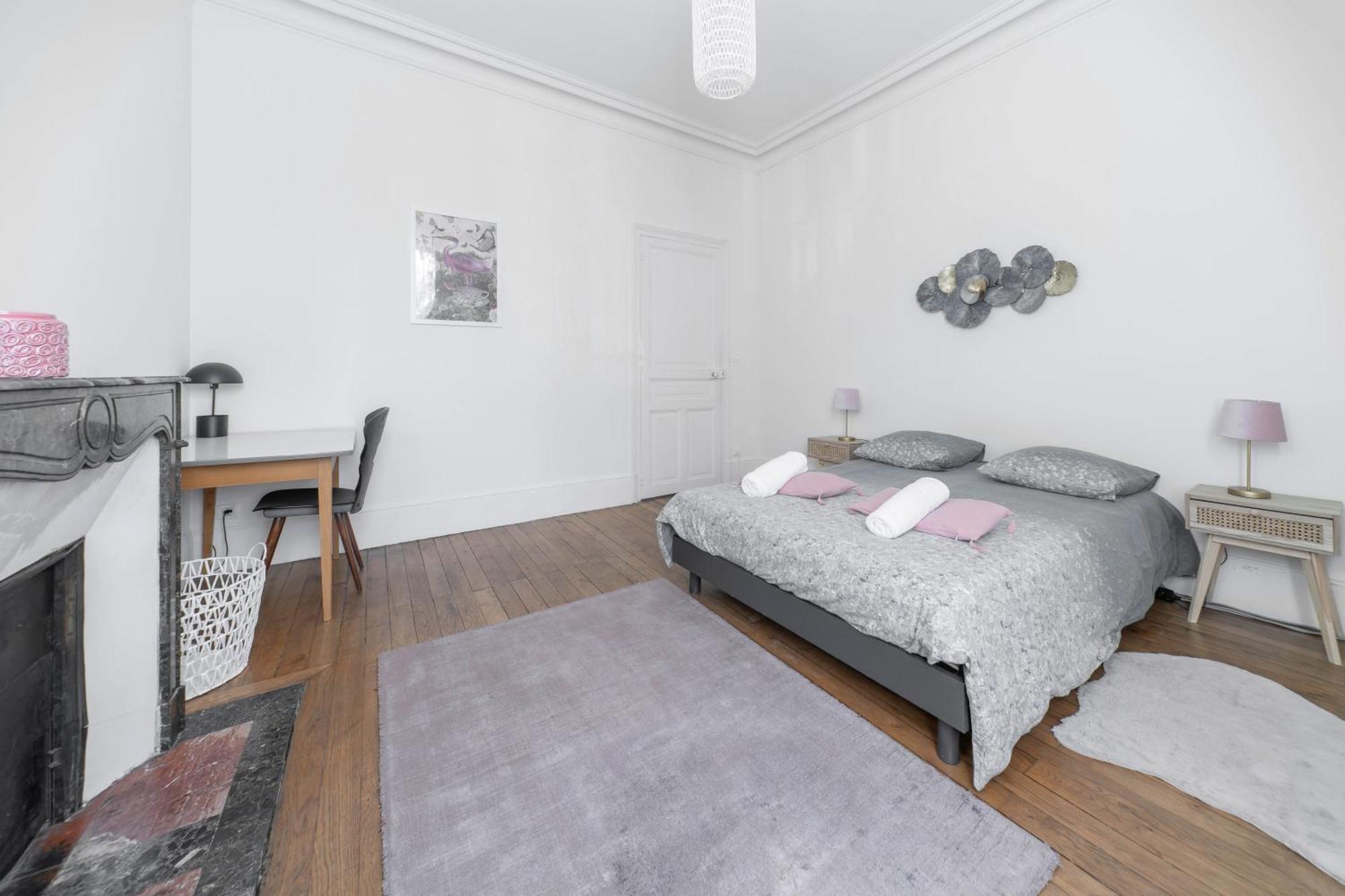 Residence Epinat II - Appartements Centre - Parking فيشي الغرفة الصورة